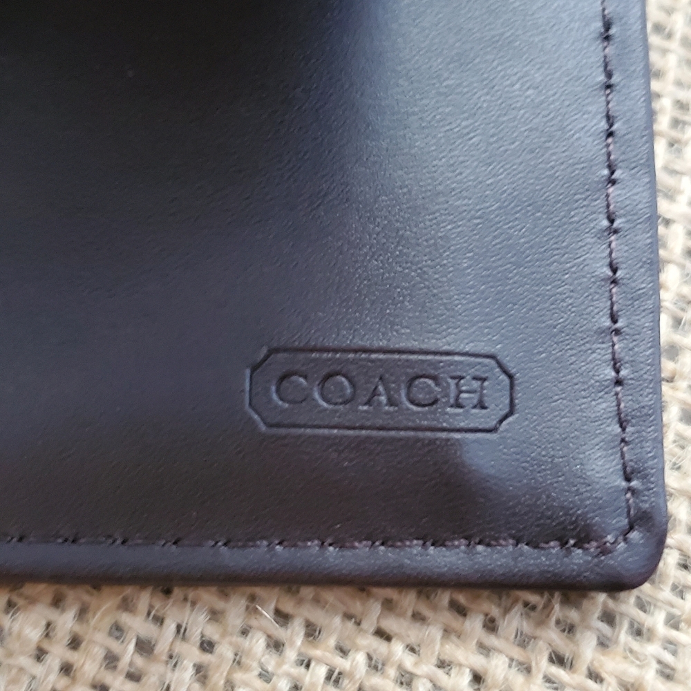 Coach Wallet - Picture 12 of 13